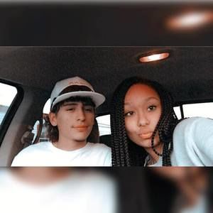 Meet your Posher, Dustin